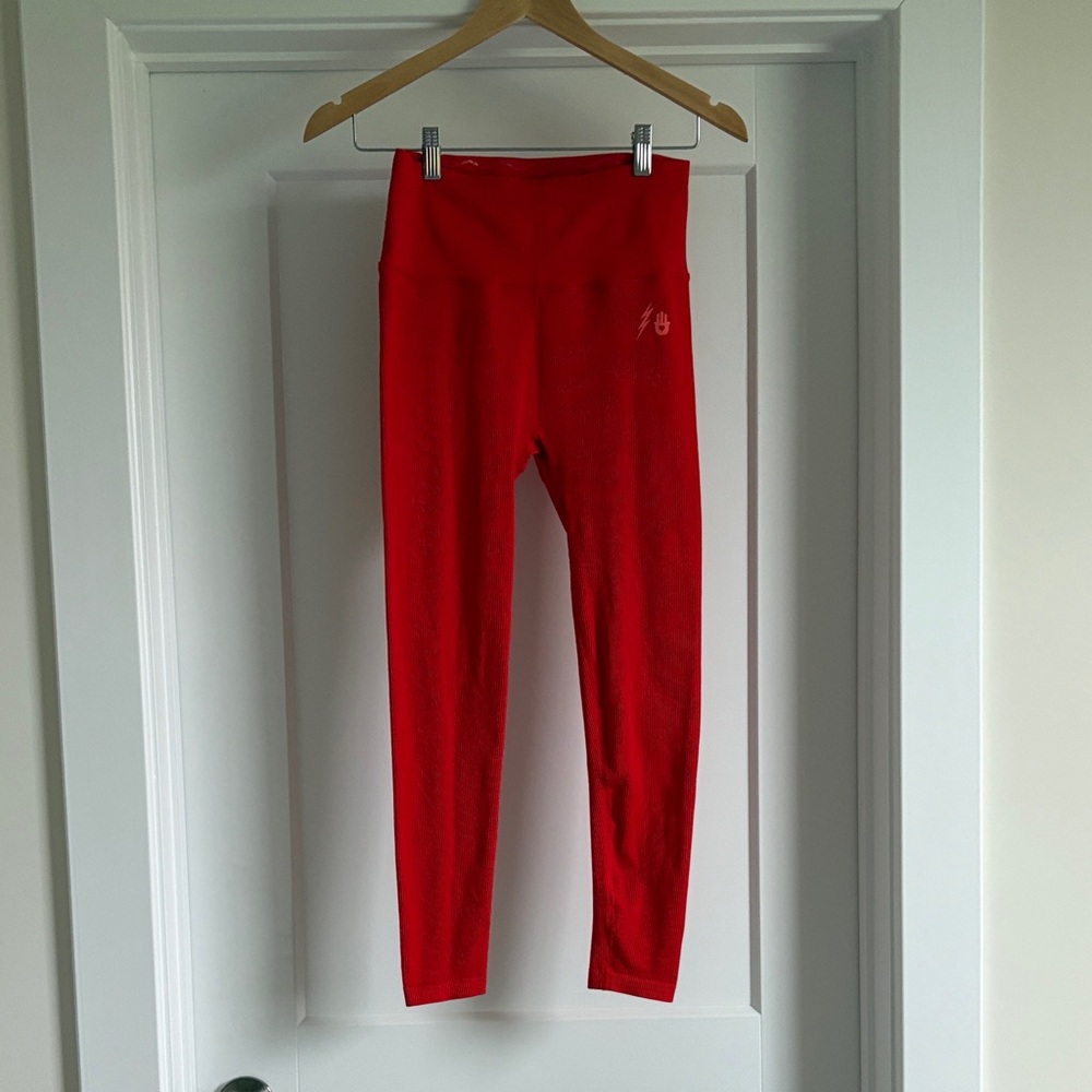Spiritual Gangster Kendall Toole Never Knocked Out Cherry Red Leggings size M/L